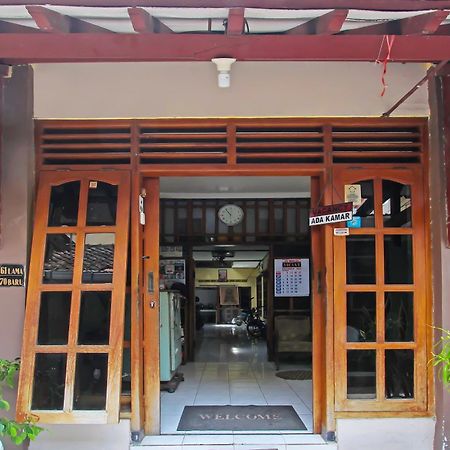 Spot On 91911 Rejeki Homestay Syariah Malioboro Yogyakarta Exterior foto