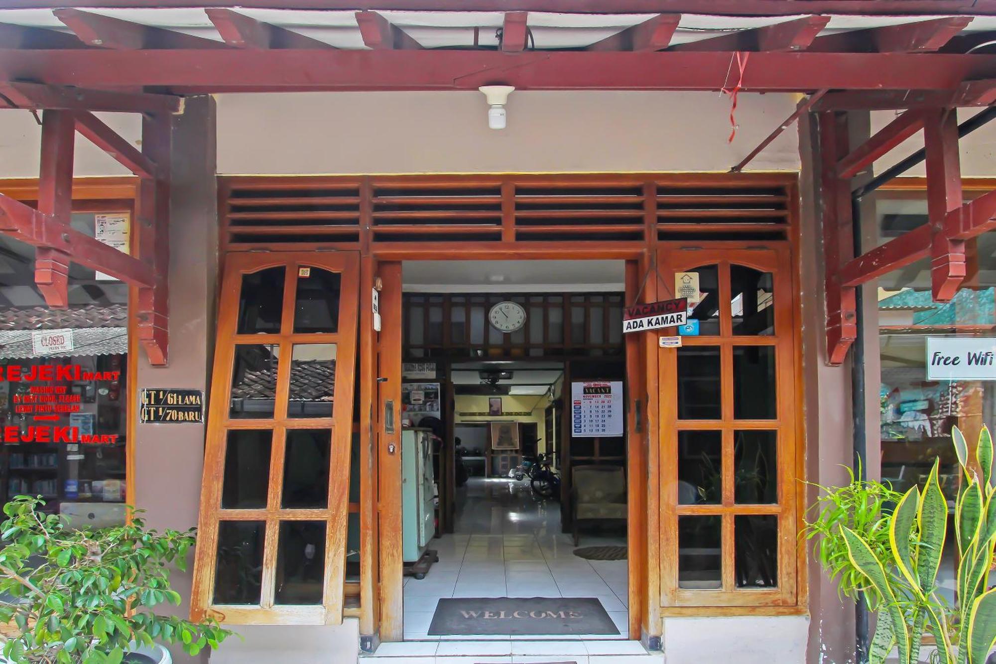 Spot On 91911 Rejeki Homestay Syariah Malioboro Yogyakarta Exterior foto